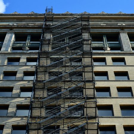 ARE FIRE ESCAPES SAFE? | SKYSAVER RESCUE BACKPACKS